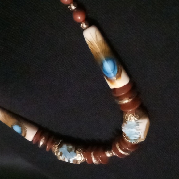 Peacock and Blue Rock Style Beaded Necklace - Picture 2 of 7